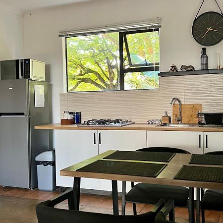 נלספרויט Loerieroep Estate - Mountainview Selfcatering Accommodation Nelspruit מראה חיצוני תמונה