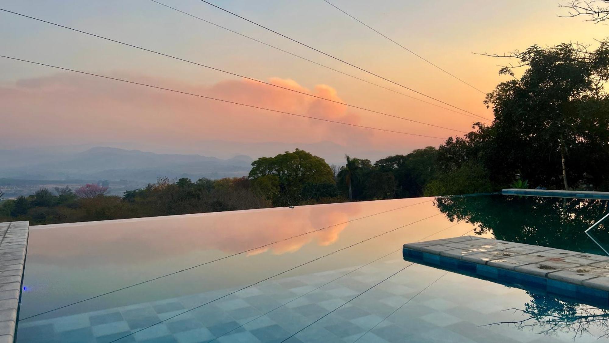 נלספרויט Loerieroep Estate - Mountainview Selfcatering Accommodation Nelspruit מראה חיצוני תמונה