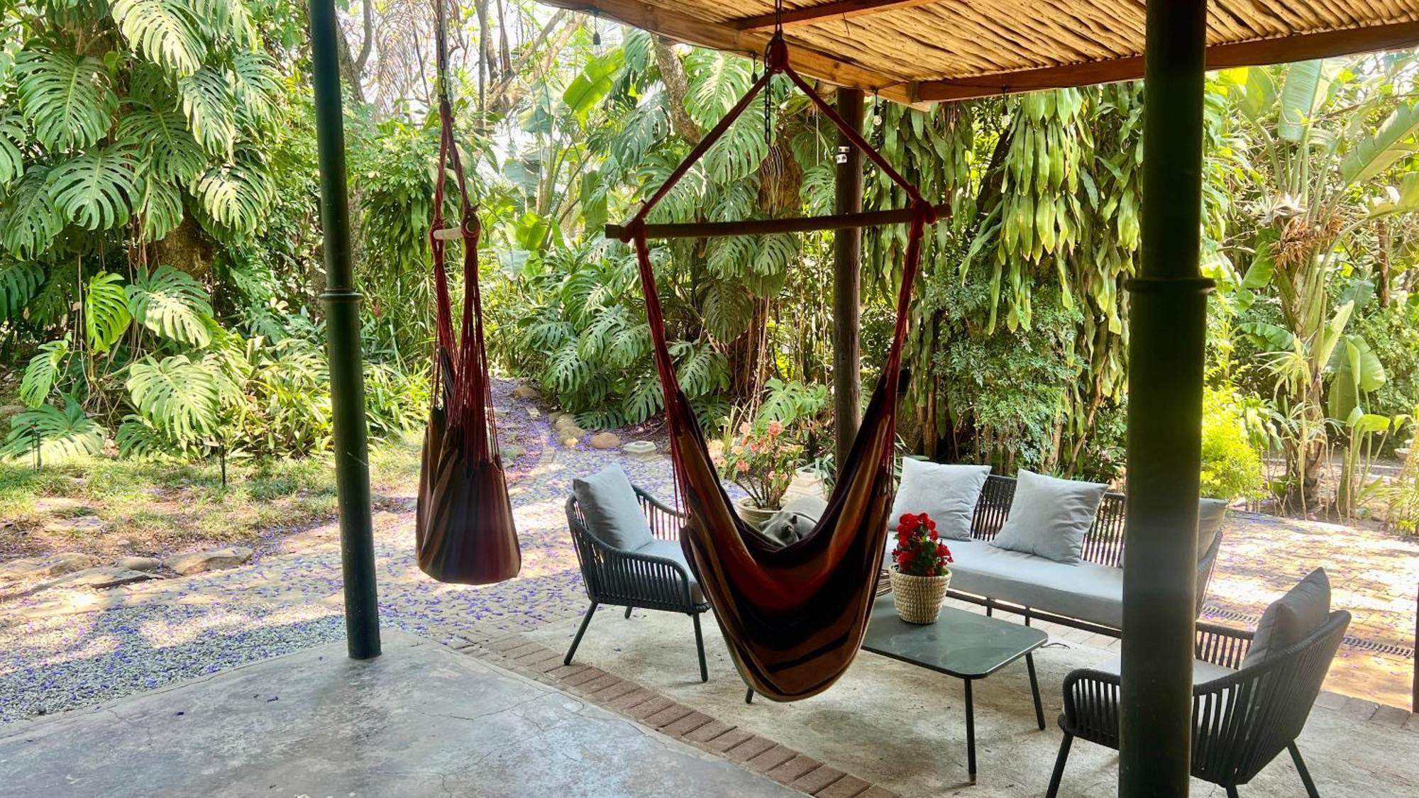 נלספרויט Loerieroep Estate - Mountainview Selfcatering Accommodation Nelspruit מראה חיצוני תמונה