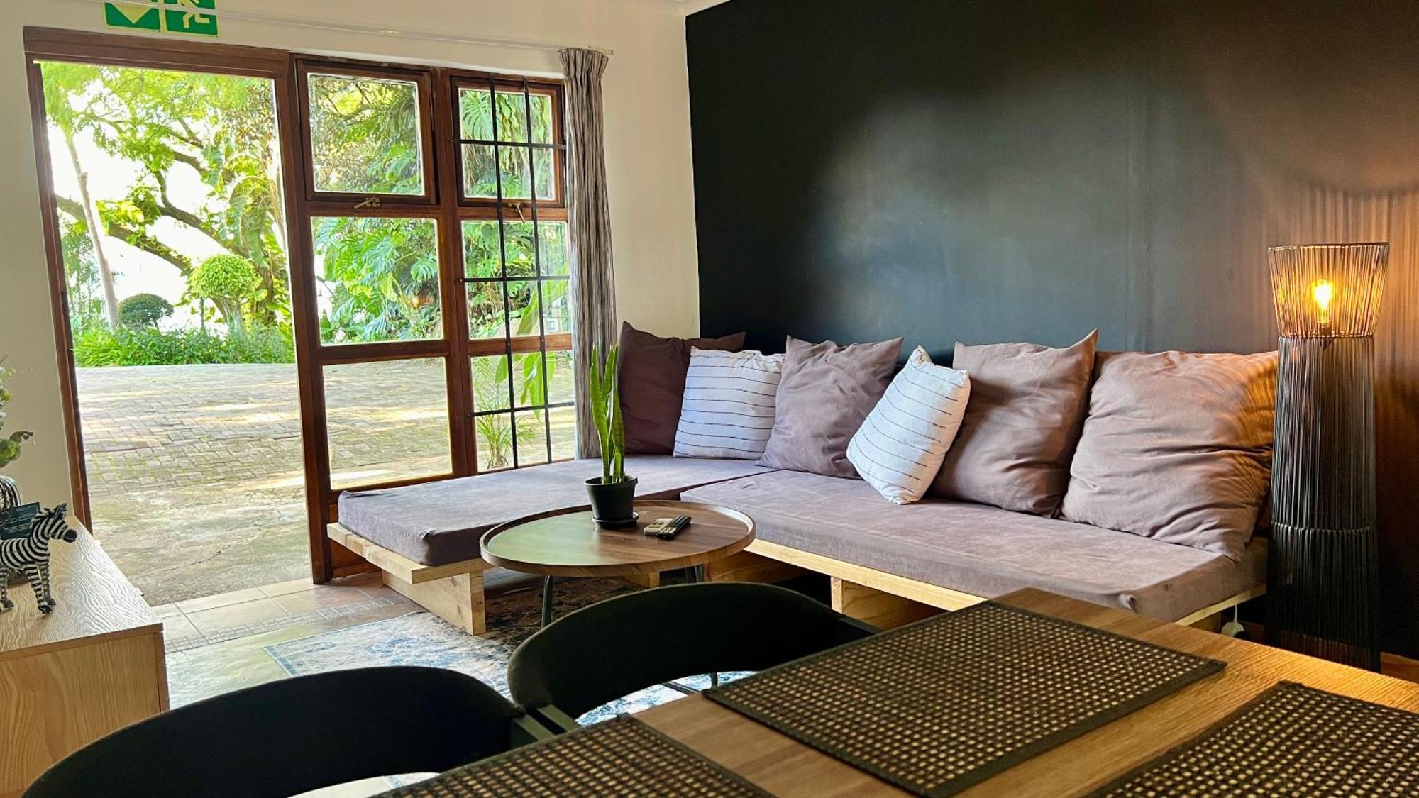 נלספרויט Loerieroep Estate - Mountainview Selfcatering Accommodation Nelspruit מראה חיצוני תמונה